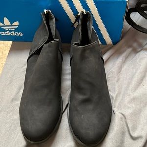 NWOT BLACK BOOTIES 8.5